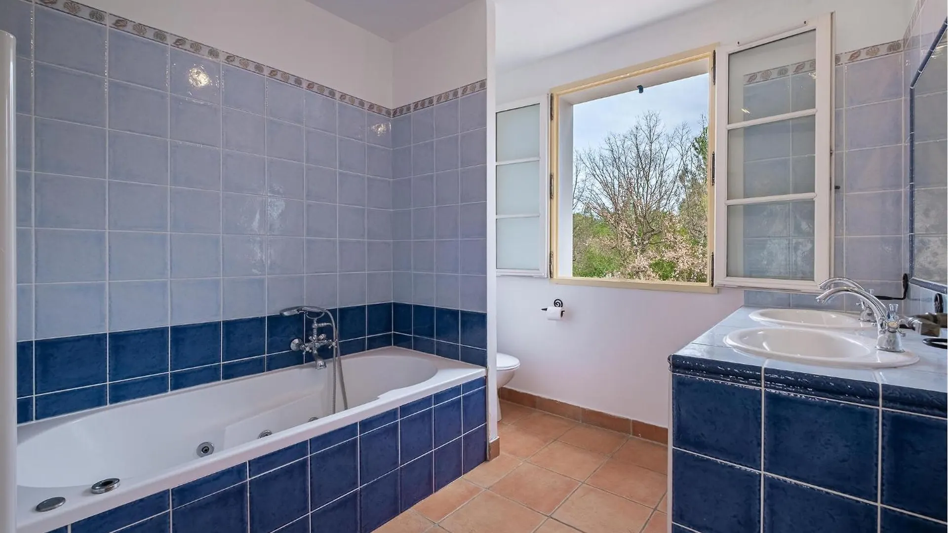 Nyaraló 4 Bedroom Gorgeous Home In Fayence